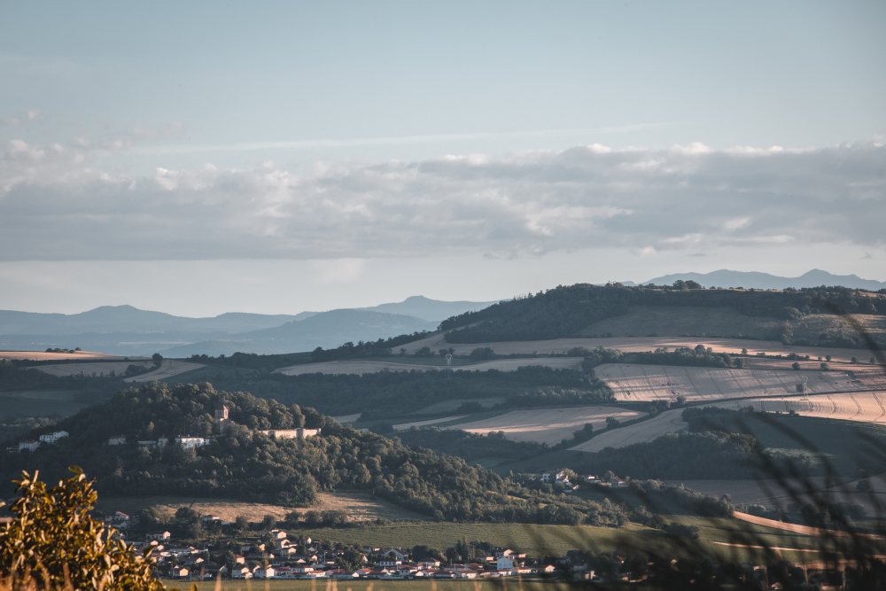 Le Livradois depuis la tour de Courcourt