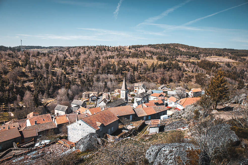 Village d'Auroux en Lozère